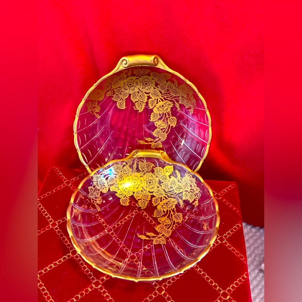 SET OF 2 CANDY DISHES
